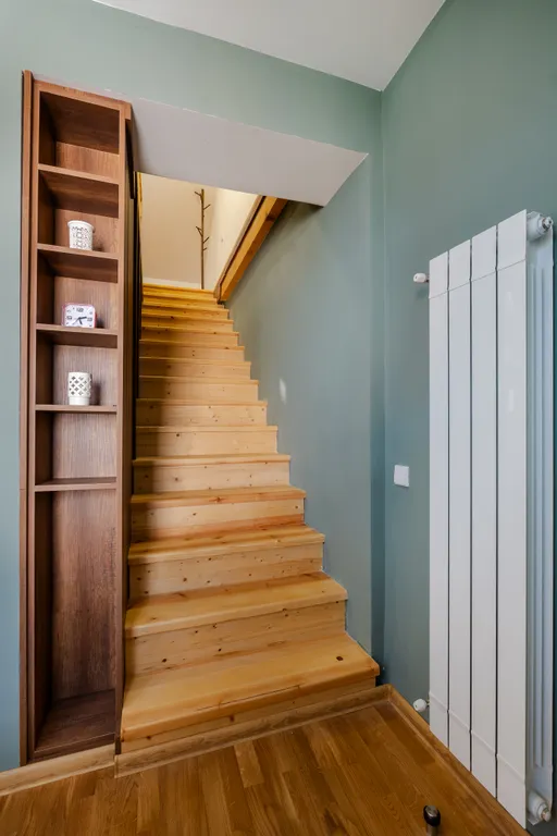 Guli of Tbilisi, Дуплекс с видом на реку в историческом центре города