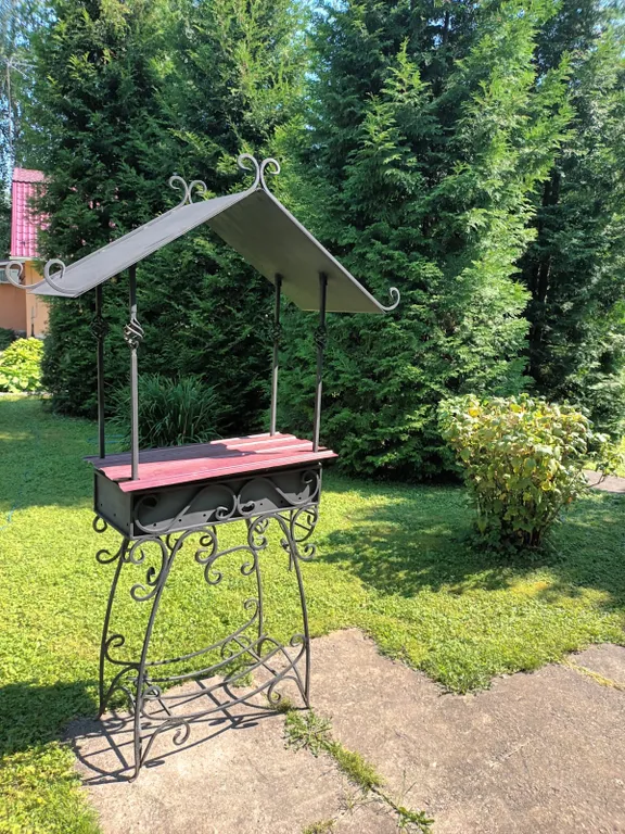 Уютный дом с садом