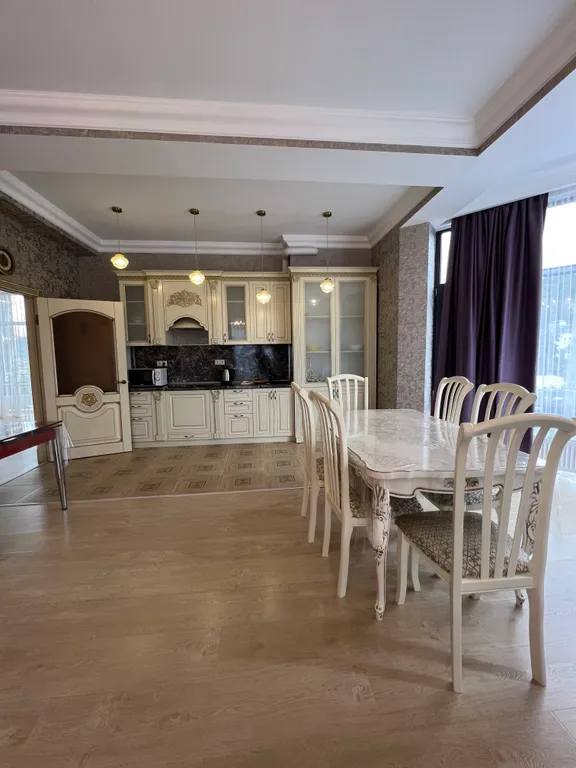 Просторная квартира в ЖК Green Park