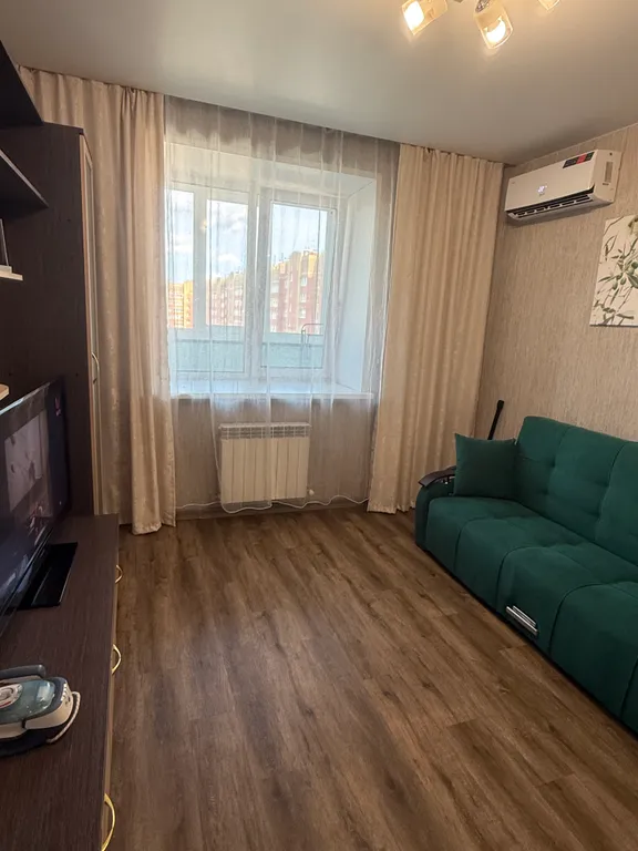 Уютная квартира с горячей водой круглый год и отоплением