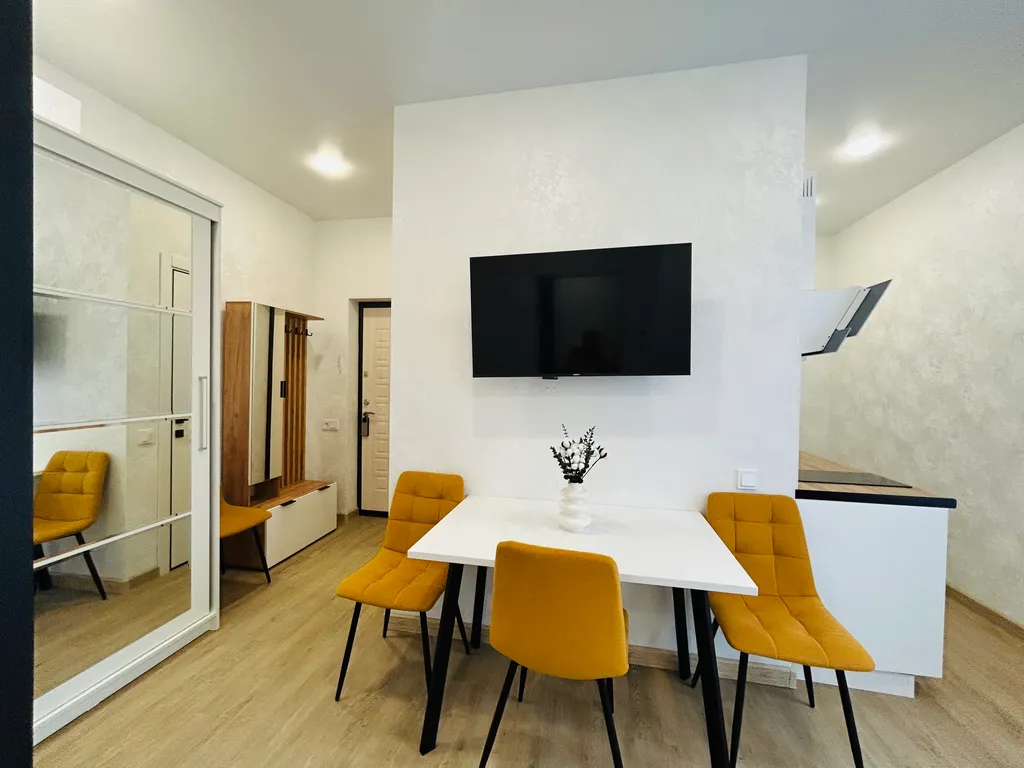 Квартира ЖК Арт Лайт Сити апартаменты с отдельной спальней — Сириус