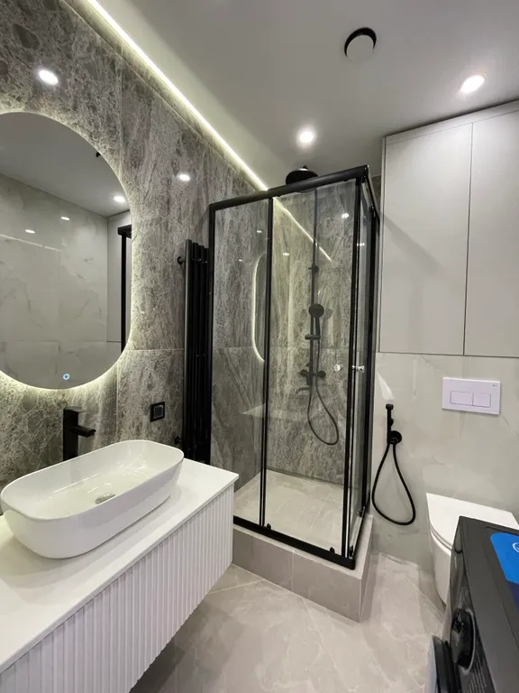 Апартаменты с видом на Оперный и новым ремонтом