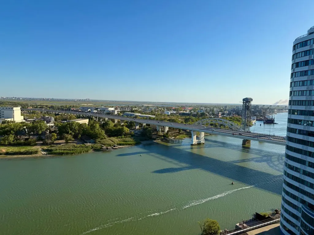 Уютная евродвушка с видом на Дон