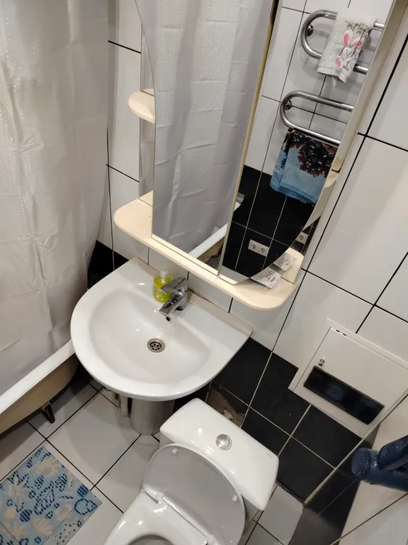 Уютный эконом в центре с балконом