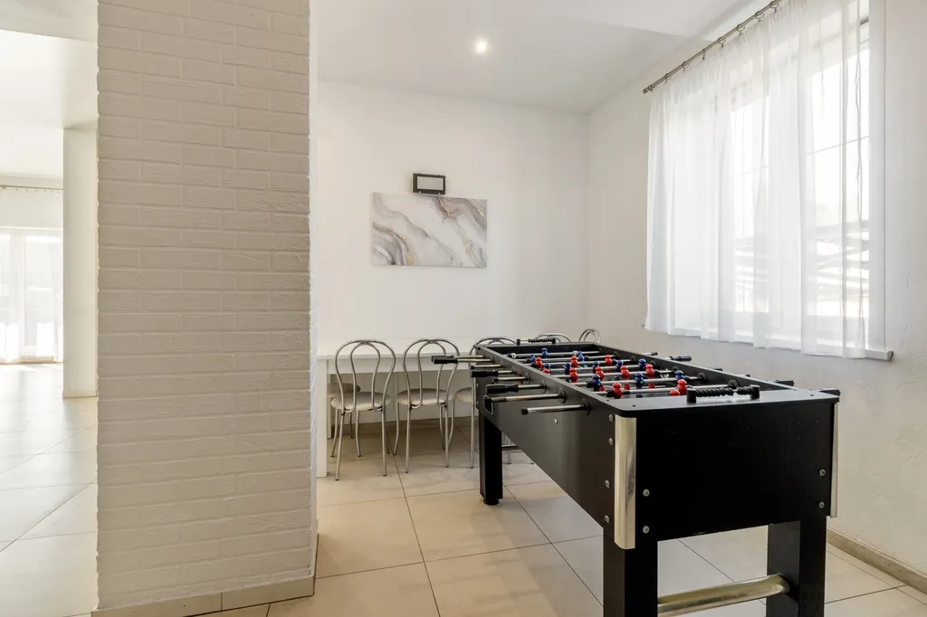 Коттедж Эксклюзив с настольным футболом
