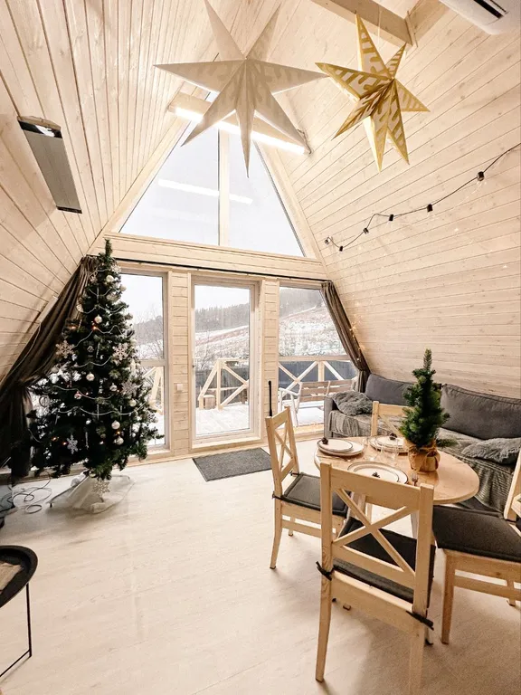 Коттедж ШишкаA-Фрейм — аренда посуточно в Ханты-Мансийск