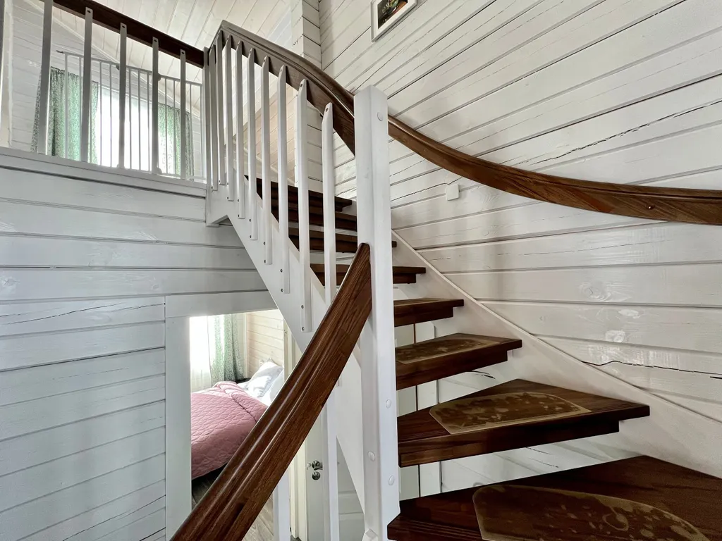 Большой коттедж N1 с сауной и камином