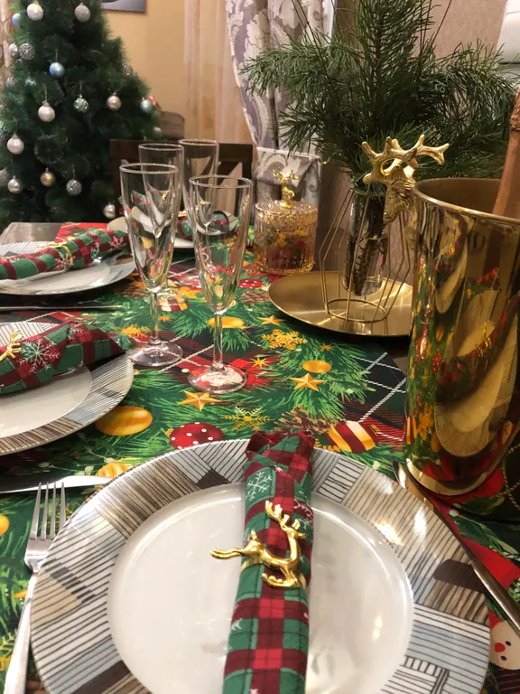 Коттедж Уютный дом с камином и сауной у озера — Ларионово