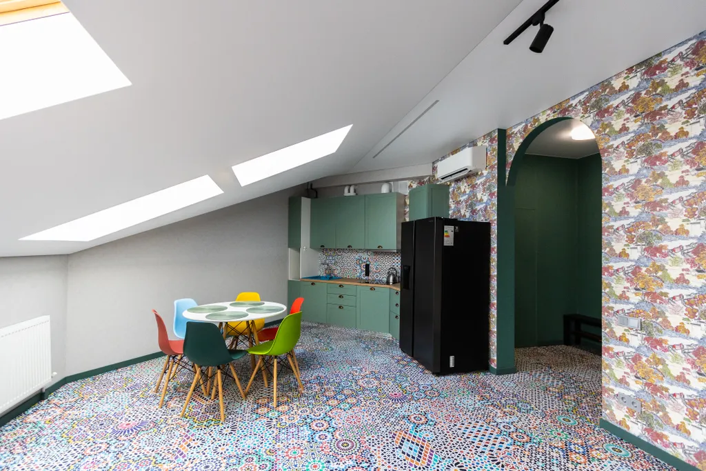 Дизайнерские апартаменты на первой береговой линии, Изумрудный город