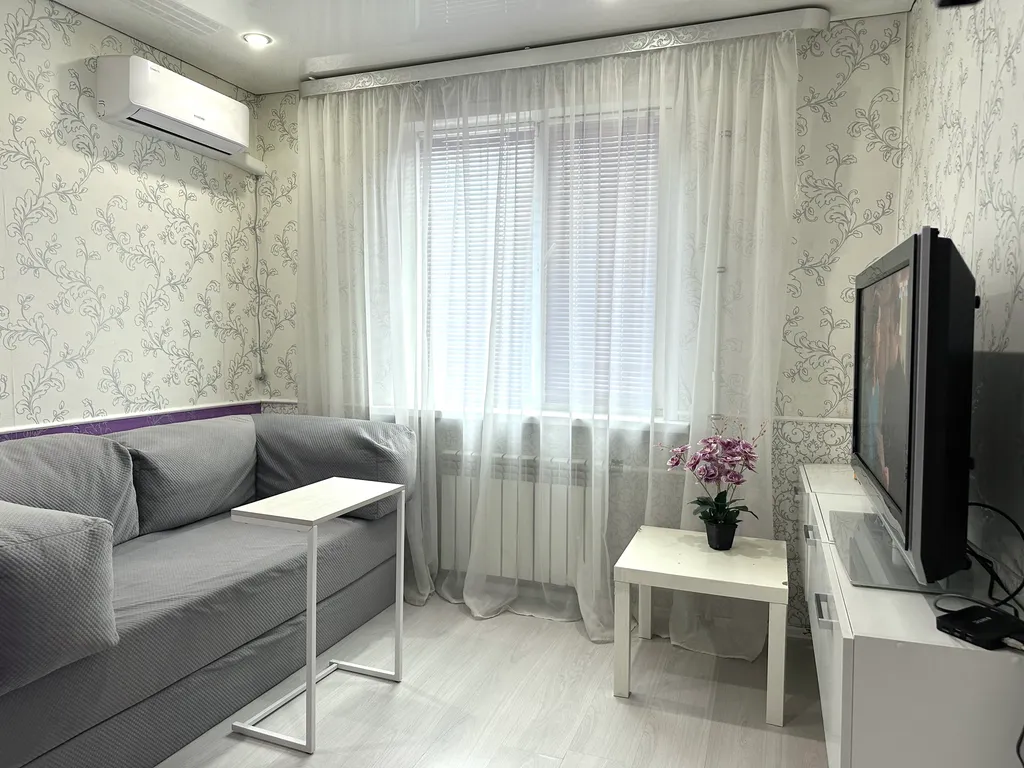 Квартира Уютная студия в удобном месторасположении — аренда посуточно в Казань