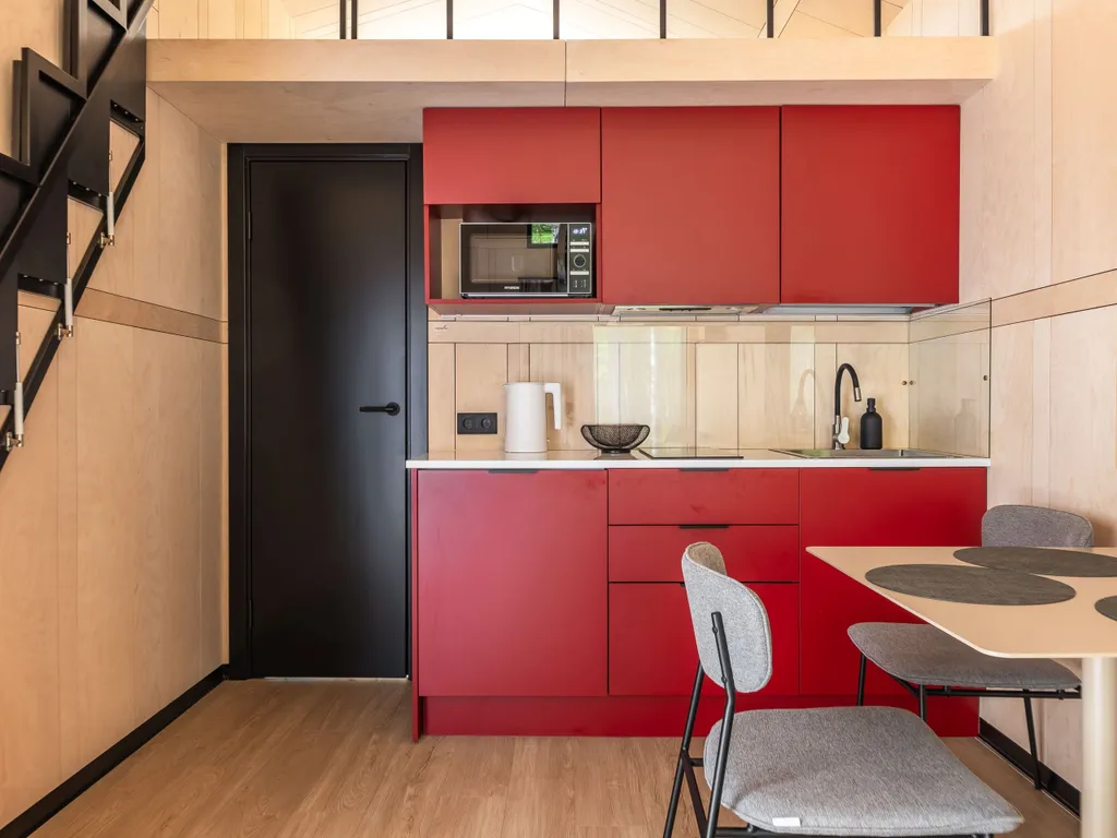 Коттедж Дом в лесу с купелью фурако и мангальной зоной (до 4-х чел) — Глубокое (Каменногорское г/п)