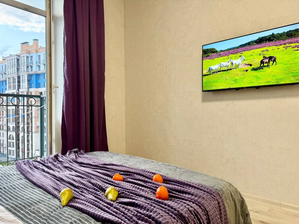 Двухкомнатная квартира с балконом в Лайково