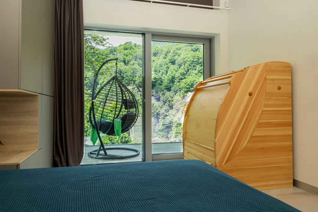 Квартира с 3 спальнями, камином с живым огнём и видом на горы