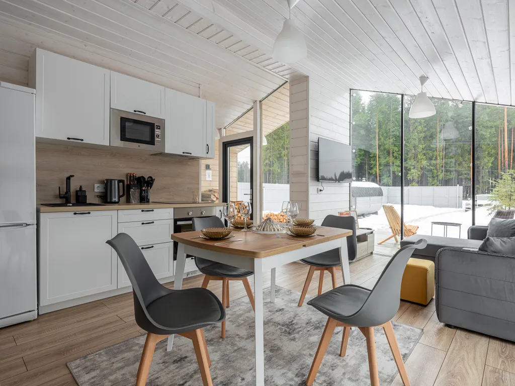 Домик у леса с камином и баней