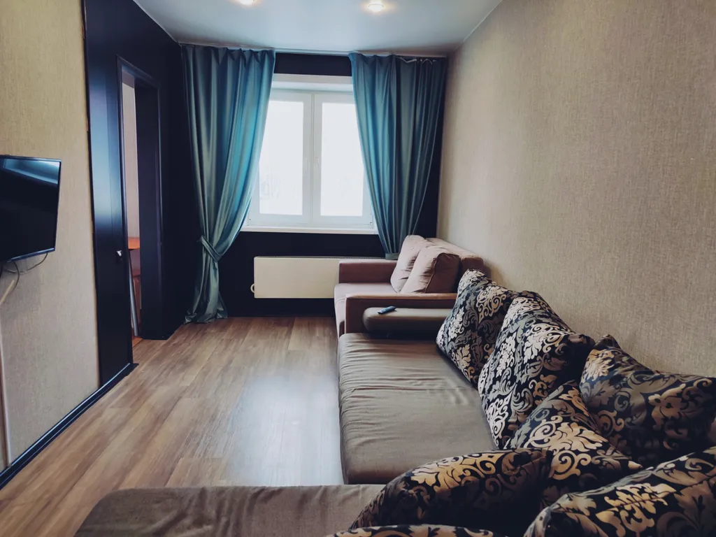 Квартира рядом с Кристаллом — аренда посуточно в Междуреченск