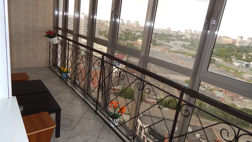 Элитная видовая 20 этаж, центр, метро площадь Ленина, аквапарк, зоопарк, тц аура