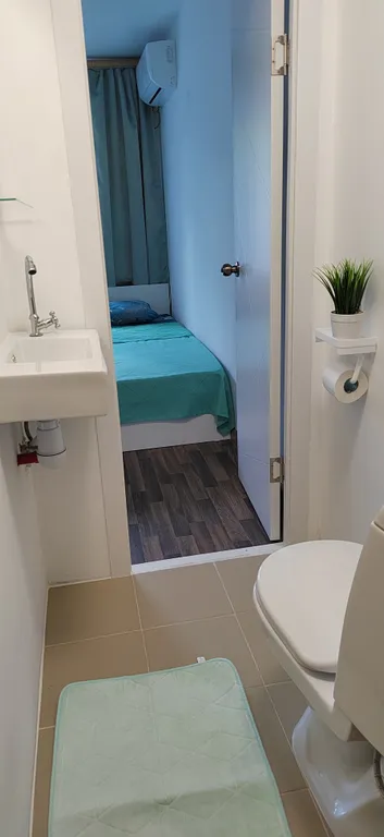 Вода всегда студия у кинотеатра и парка круглосуточный супермаркет