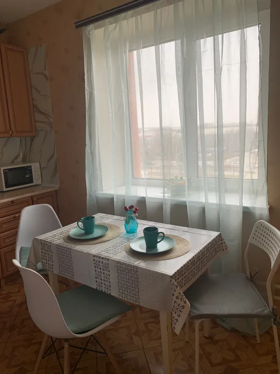 Дом с видом на Ледовый дворец