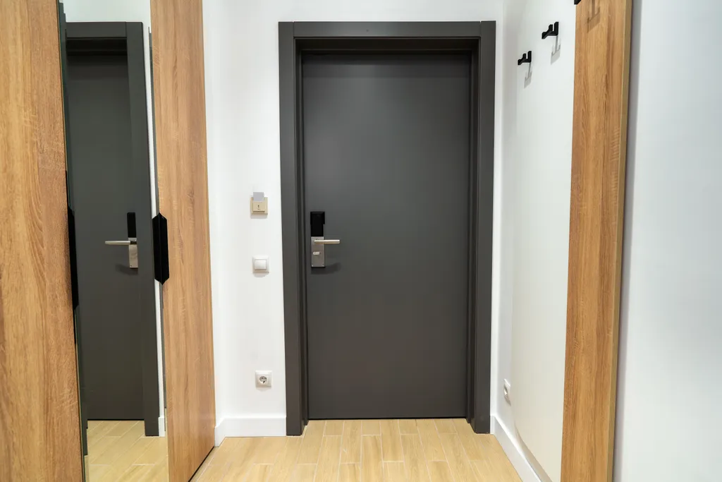 Стильный номер с балконом и кухонной зоной