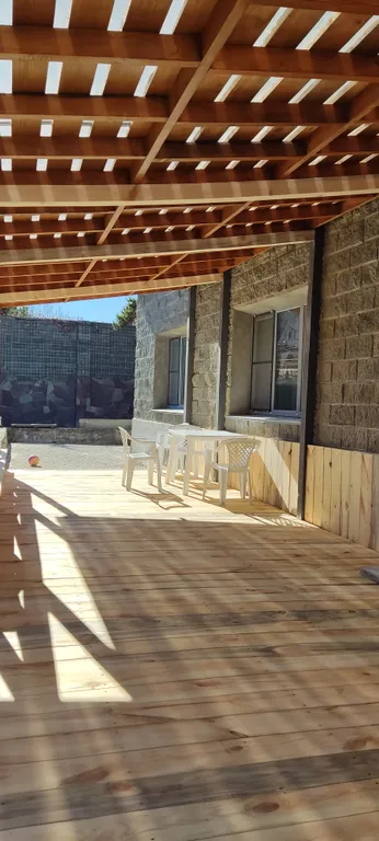 Дом с камином и баней в центре