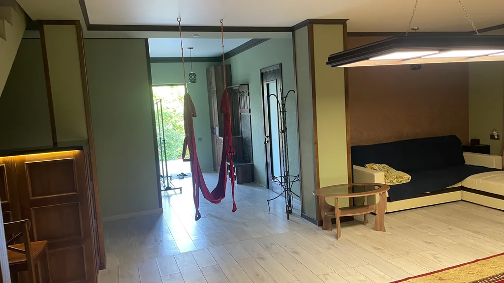 Весь 1-й этаж в частном доме в 400 м от моря, с мангалом и бассейном