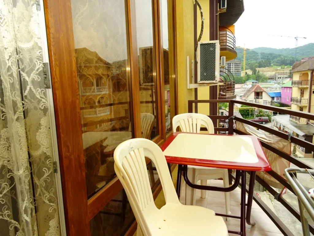 Студия на берегу моря