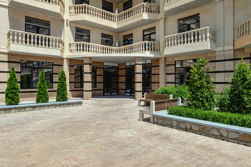 Студия, квартира с балконом в центре