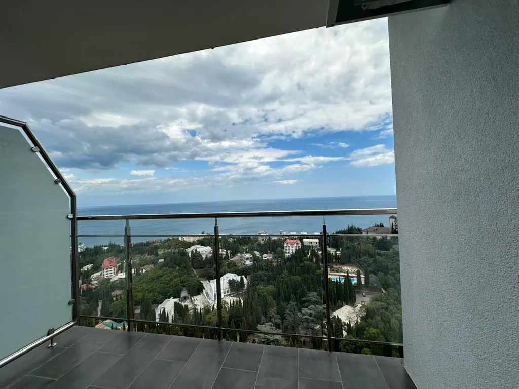 Дизайнерская студия ls-lux-sunshine с видом на море с 15 этажа