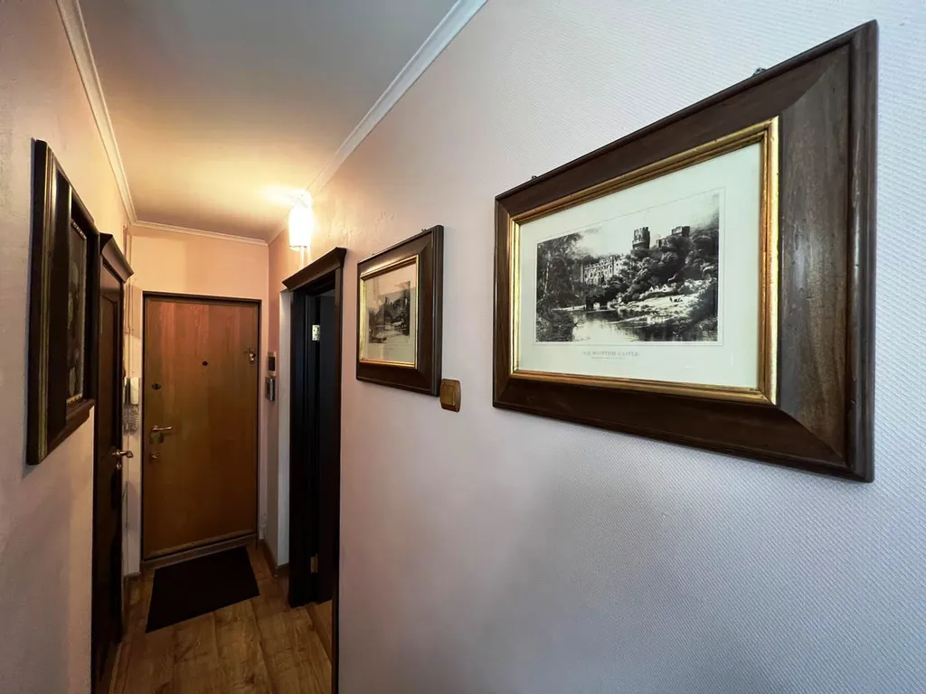 Королева Англии рекомендует 2-комнатную квартиру в центре города