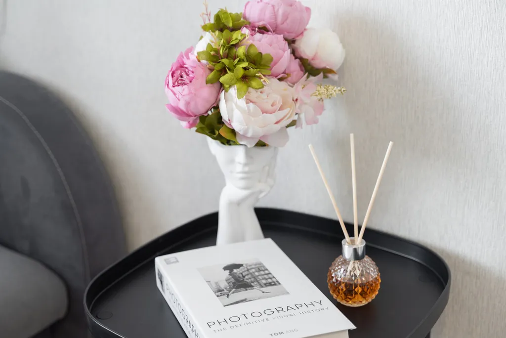 День Ночь - стильные апартаменты на Тимирязева