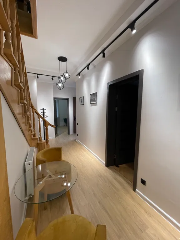 Трёхэтажная вилла