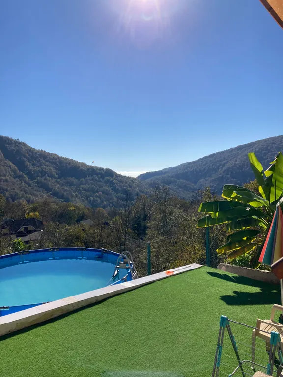 Шале в горах с бассеином и баней