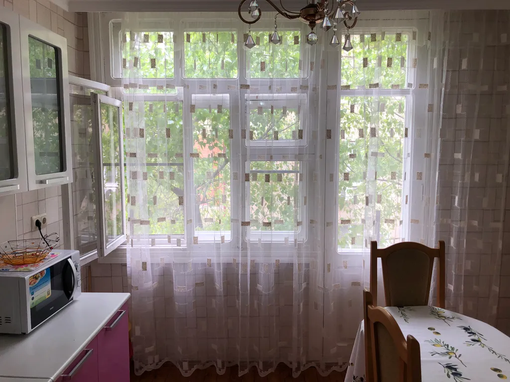 Квартира Квартира со всеми удобствами в центре города, рядом с парком и морем — Махачкала