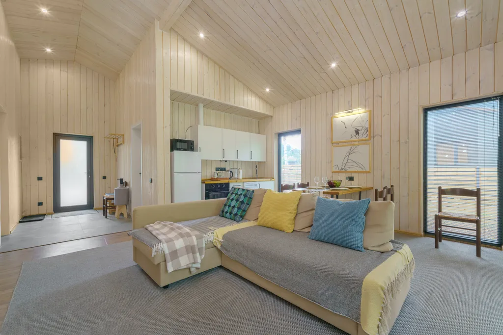 Домик с видом на лес