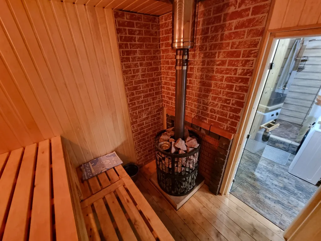 Дом с баней и Сибирским банным чаном