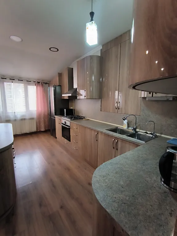 Уютная трехкомнатная квартира в центре Еревана