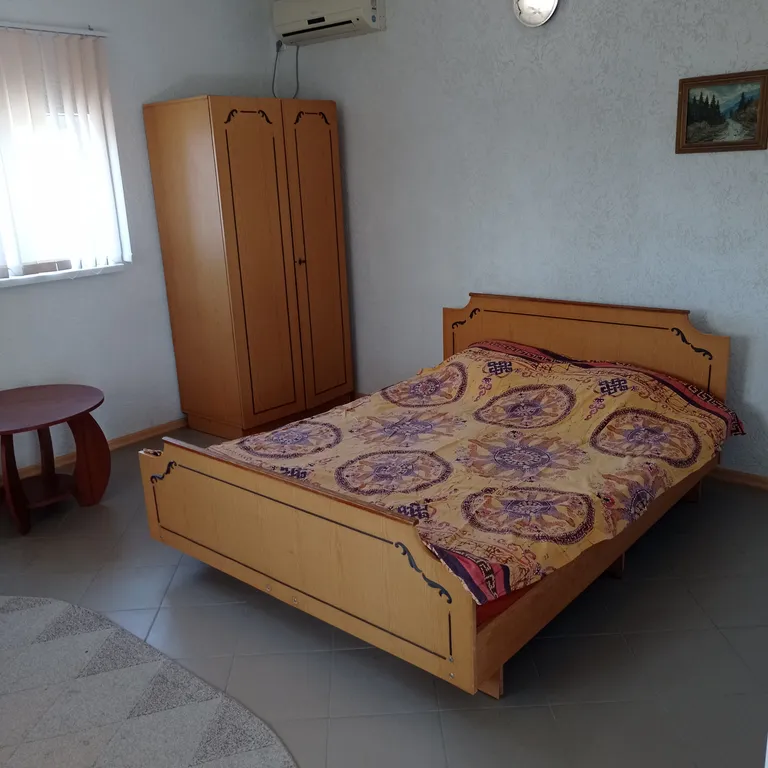 Дом для семьи или большой компании на автомобиле