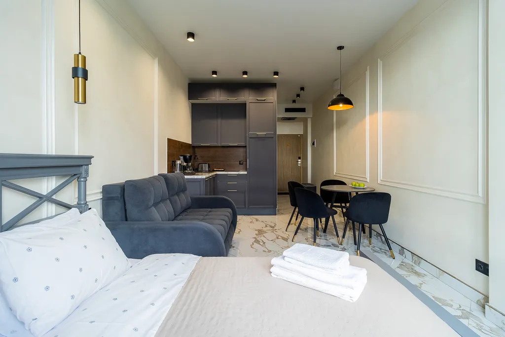 Апартаменты в центре города Deluxe Km Tower Plaza Apartments