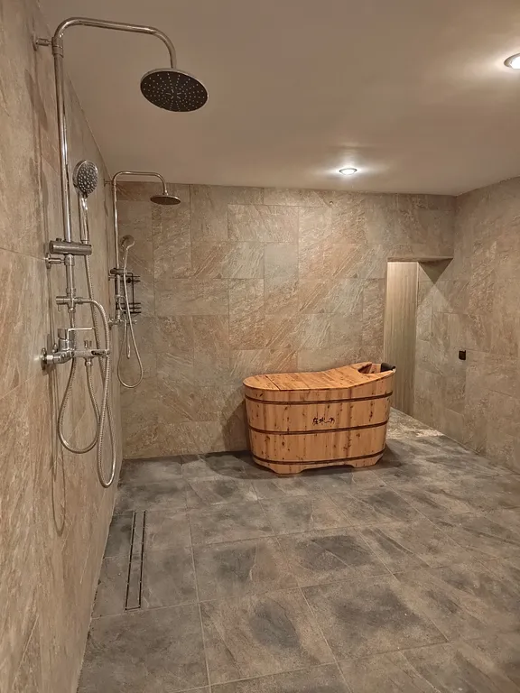 Дом коттедж с дизайнерским ремонтом