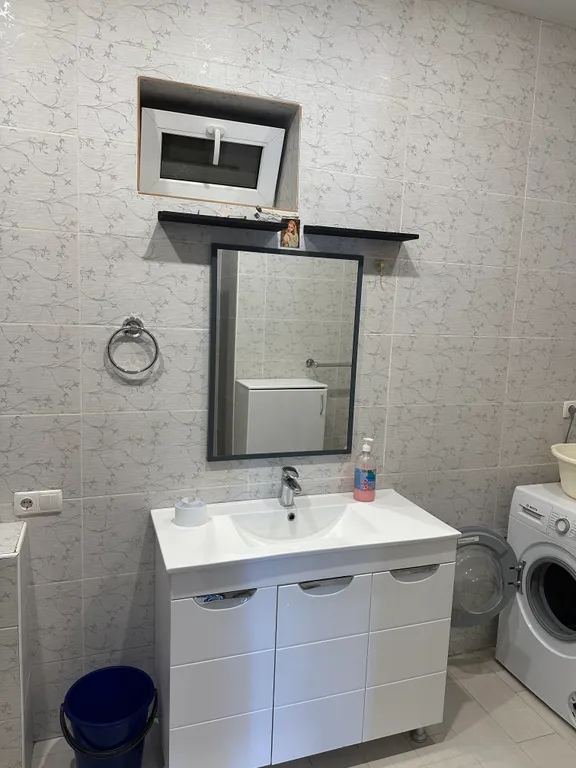 Сдается 3-х этажный дом