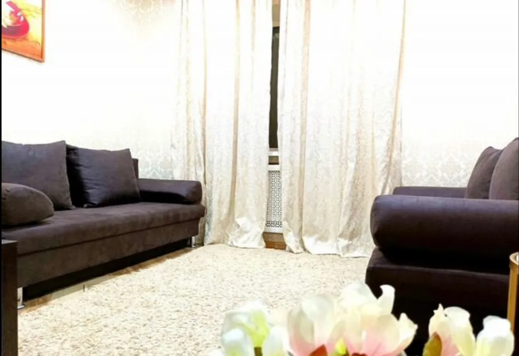 Квартира Уютный дом с собственным двором, навесом и парковкой — аренда посуточно в Яблоновский