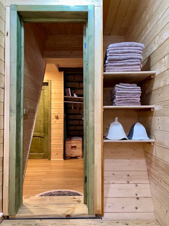 Треугольный домик Василево с баней и чаном