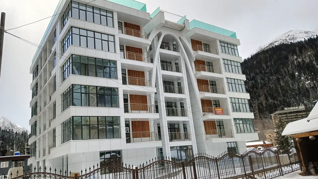 Новая уютная студия с шикарным видом из окна