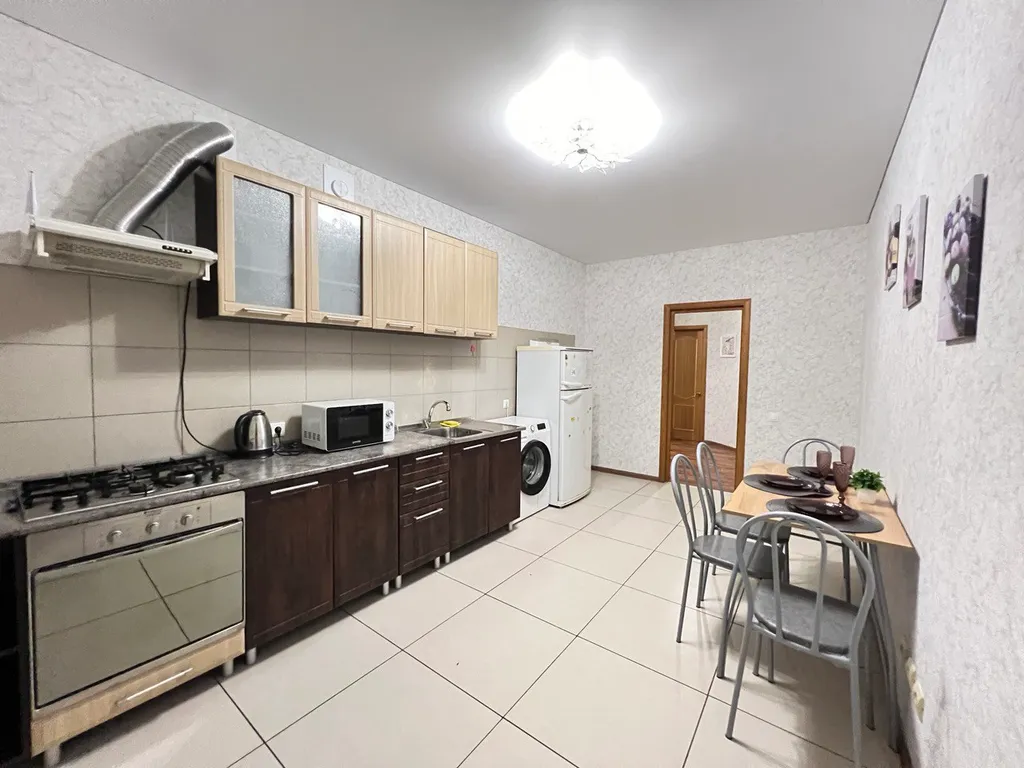 Двухкомнатная ЦЕНТР Новый дом