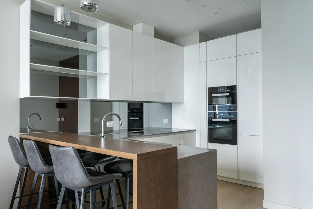 Апартамент на 63 этаже с видом на башни