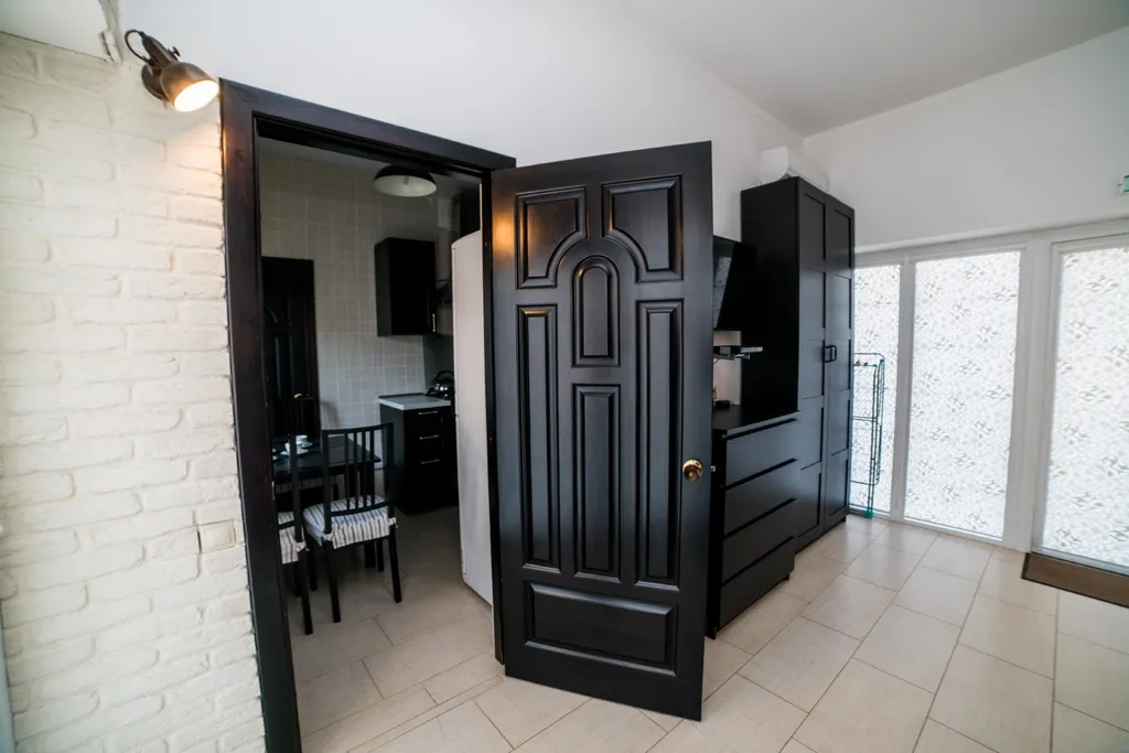 Квартира 2-комнатная Квартира — Кучугуры