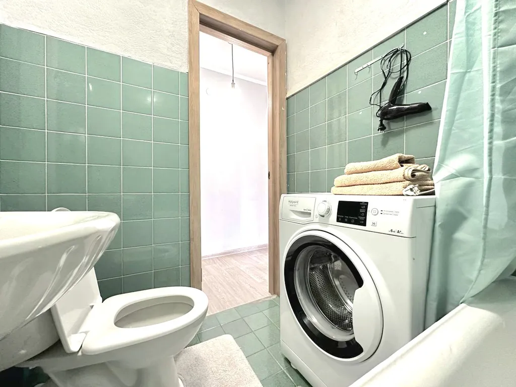 2-комнатная квартира в центре рядом с КузГТУ и РЕАцентром