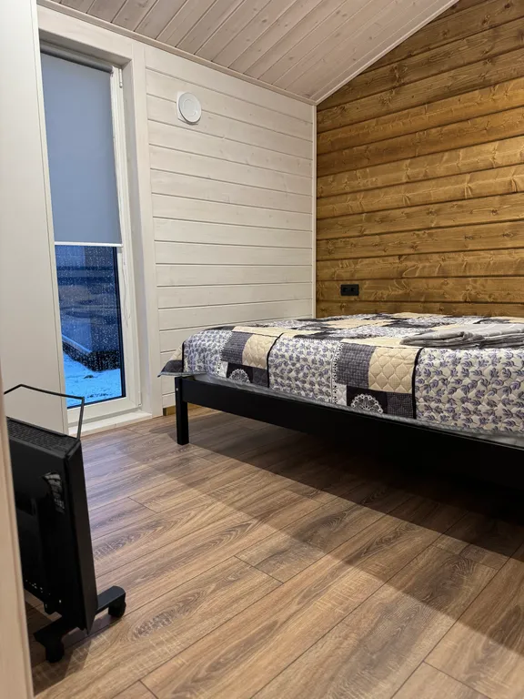 Коттедж Домик на поляне — Светлое