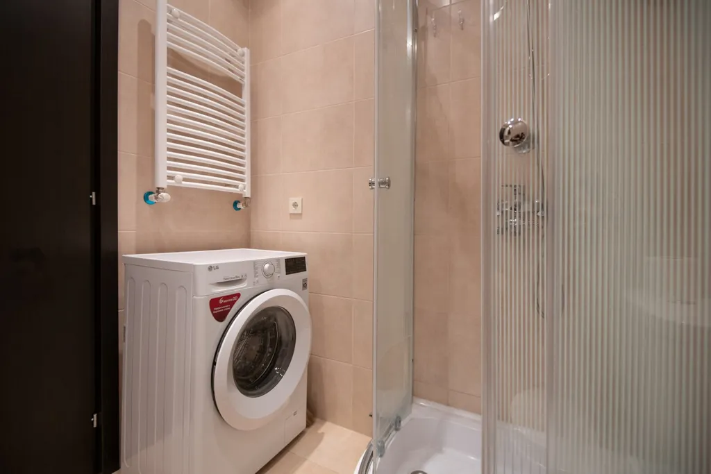 Comfortable & cozy 1br apartment with view