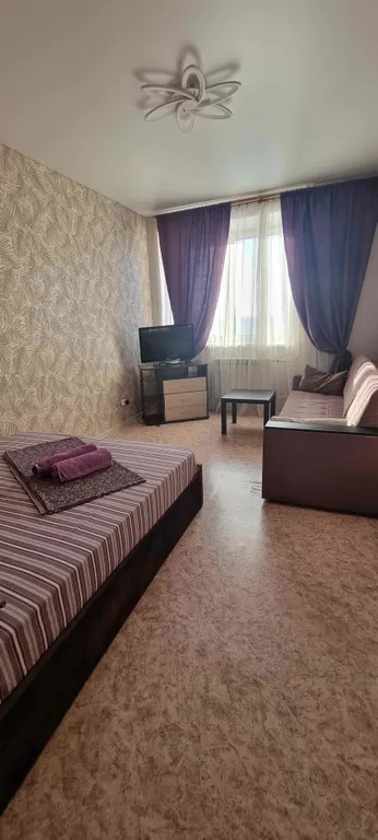 Однокомнатная квартира вблизи ЖД вокзала — аренда посуточно в Ачинск